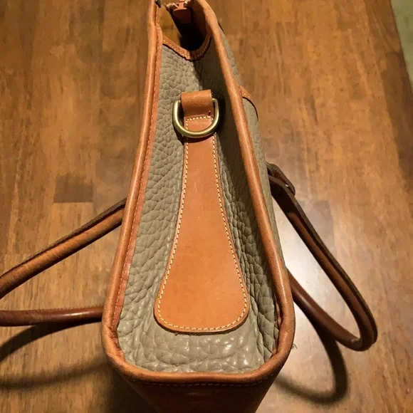 Dooney & Bourke handbag - Picture 9 of 14